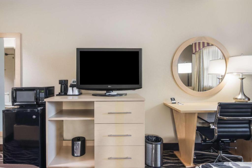 Americas Best Value Inn Alliance Buitenkant foto