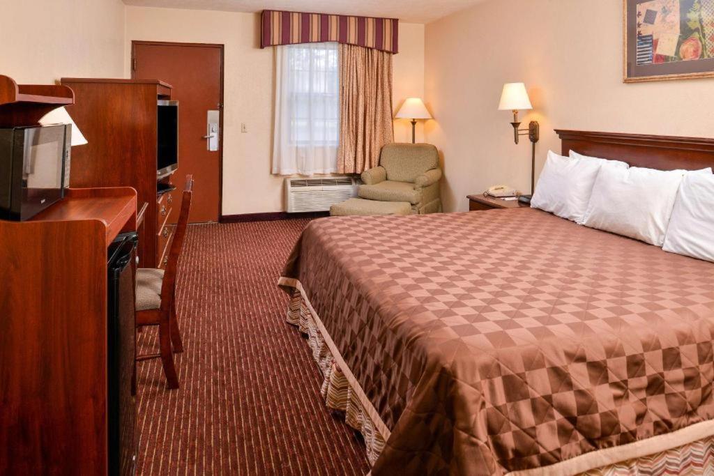 Americas Best Value Inn Alliance Buitenkant foto
